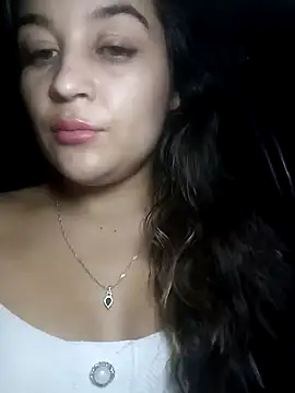 Nanitaoviedo naked in live sex video chat
