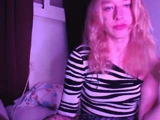 Rudy42Ryabina on webcam for live free nude chat now