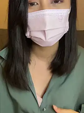 runrunchan_ naked in live sex video chat