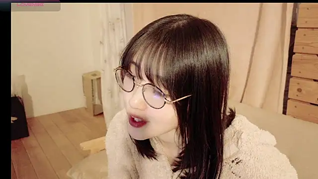 sakura-ch naked in live sex video chat