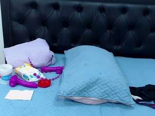 scarleth-princes on webcam for live free nude chat now