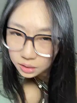 Uou_uou naked in live sex video chat