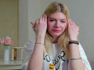 WandaBroadhurst on webcam for live free nude chat now