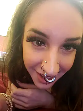 Xoxocherryxoxo444 naked in live sex video chat