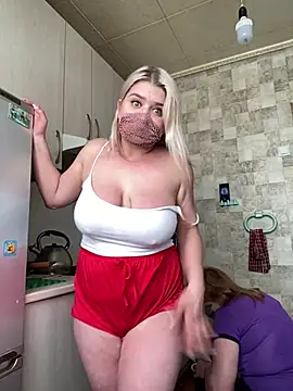 88SSara_Fan88 naked in live sex video chat