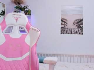 AliChery on webcam for live free nude chat now
