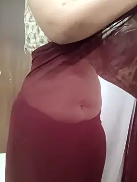 Anuu___Reddyy naked in live sex video chat