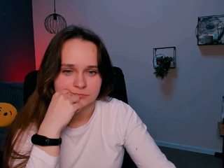 emilly-peach on webcam for live free nude chat now