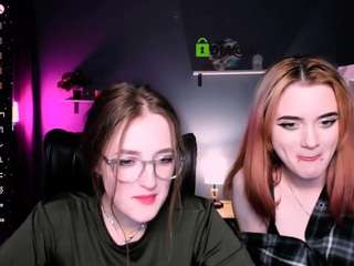 emma-bri on webcam for live free nude chat now