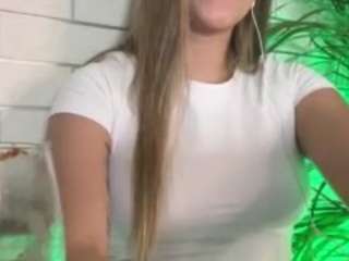 Isabela Diaz , ✨❤ on webcam for live free nude chat now