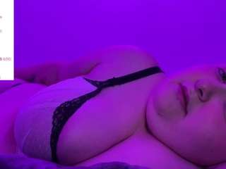 Kipiggy on webcam for live free nude chat now
