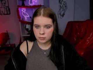 maily-mur on webcam for live free nude chat now