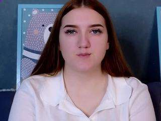 MariamFoss on webcam for live free nude chat now
