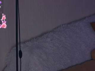 MildredAven on webcam for live free nude chat now