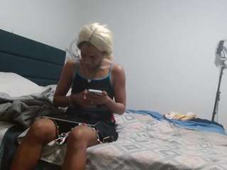 milfpuci on webcam for live free nude chat now