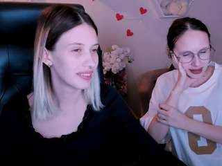 nova-cutie on webcam for live free nude chat now