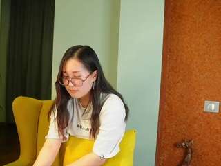 OdetteFudge on webcam for live free nude chat now