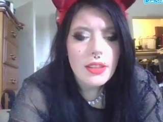pleasantdinosaurus on webcam for live free nude chat now