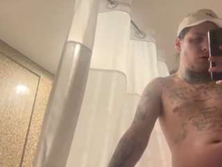 skrillaG23 on webcam for live free nude chat now