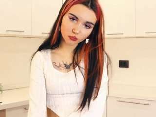 SynneCoatsworth on webcam for live free nude chat now