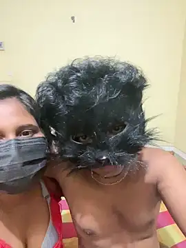 TeenLk naked in live sex video chat