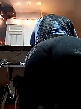 You-kitty2025 naked in live sex video chat