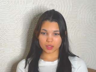 ElgaCurrington on webcam for live free nude chat now