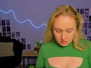 elizabet-pretty on webcam for live free nude chat now