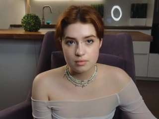 FancyBlewett on webcam for live free nude chat now