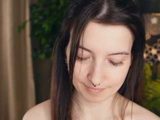 Hild on webcam for live free nude chat now