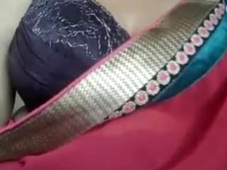hot_pavitra on webcam for live free nude chat now