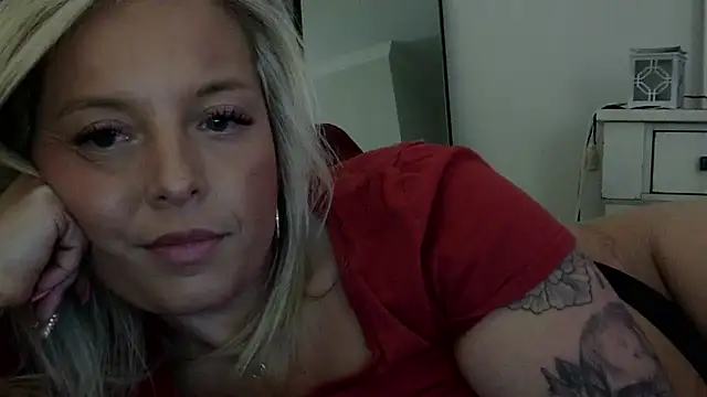 JennaLynn785 naked in live sex video chat