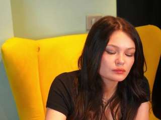 MaeHemmings on webcam for live free nude chat now
