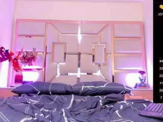 mia-peyton on webcam for live free nude chat now