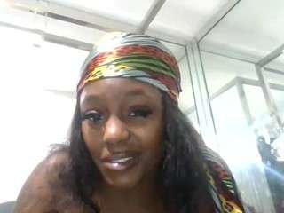 sapphireduh2 on webcam for live free nude chat now