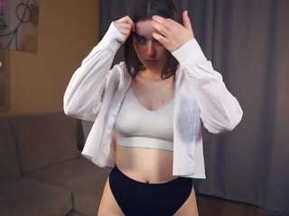 Sunn on webcam for live free nude chat now