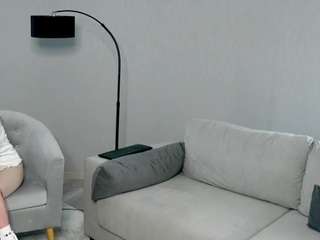 SunnivaBark on webcam for live free nude chat now