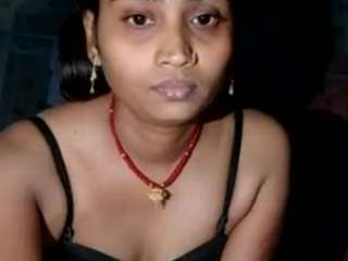 Xbeauty92 on webcam for live free nude chat now