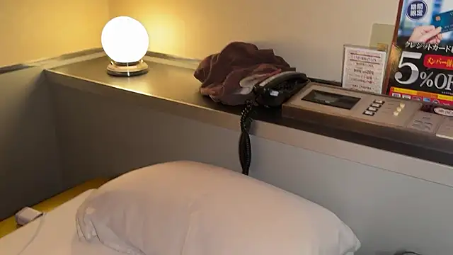 21yuri27 naked in live sex video chat