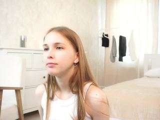 Ariella on webcam for live free nude chat now