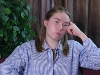 AudreyAlison on webcam for live free nude chat now