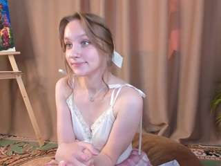 Cutie-Kiit on webcam for live free nude chat now
