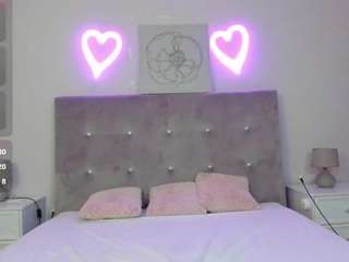 dream-kayla on webcam for live free nude chat now