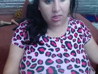 EMILY-NESSA on webcam for live free nude chat now