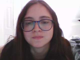 jademonroe0522 on webcam for live free nude chat now