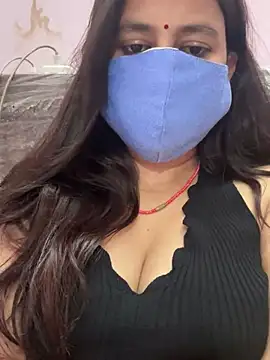 King_ki_sexy_queen naked in live sex video chat