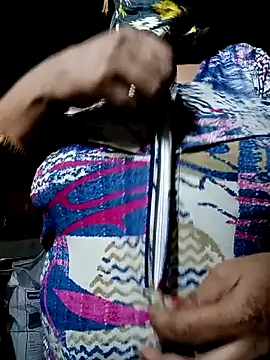 Lattika-Bhabhi naked in live sex video chat