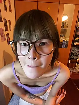 lijia125216 naked in live sex video chat