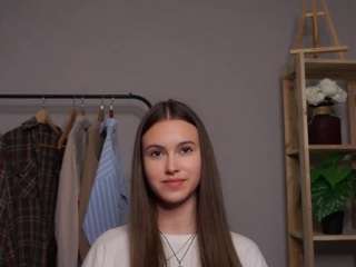 MarianBenham on webcam for live free nude chat now