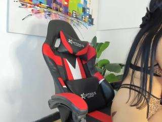 mimisweeht on webcam for live free nude chat now